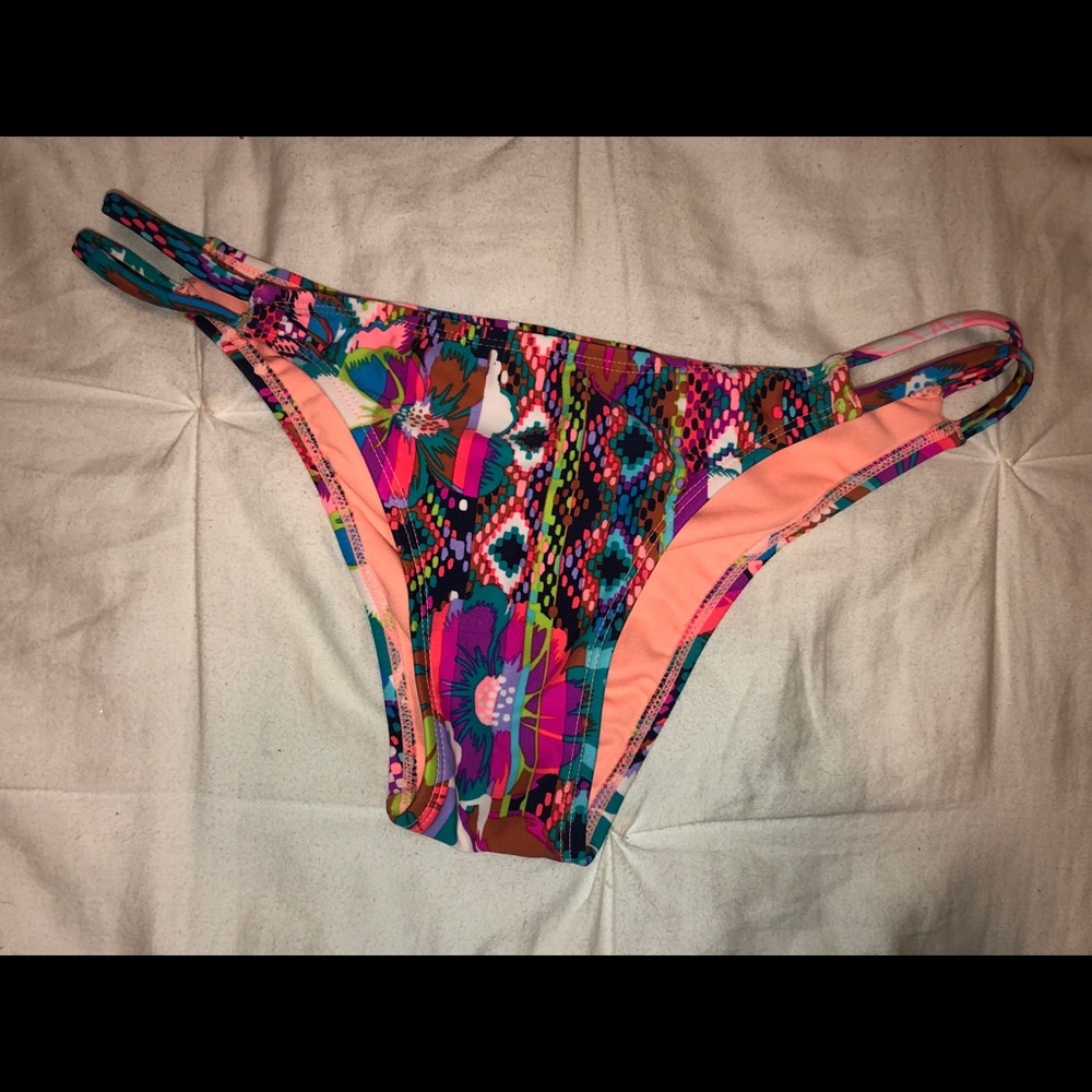 multicolored bikini bottom